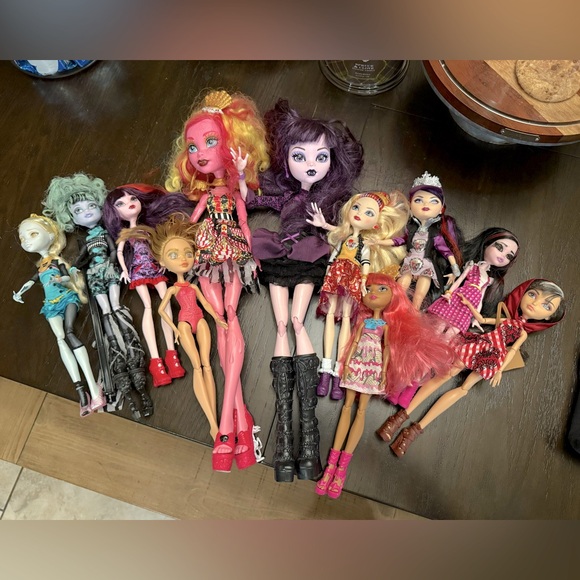 Monster High & The Ever After doll collection - Picture 1 of 1